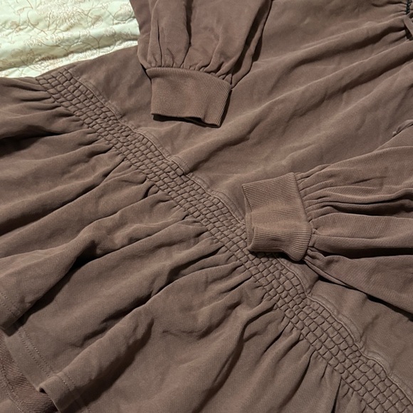 Marty Smocked Hooded
Dress
Free People - Picture 9 of 11